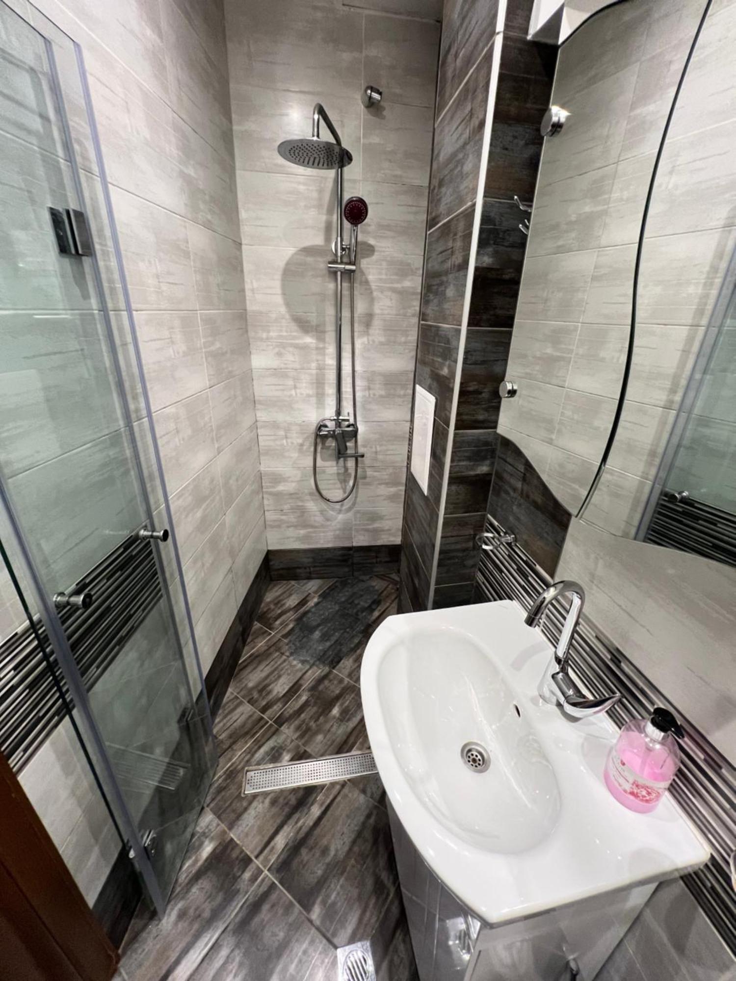Budapest Central Cozy Studio W Working Space And Wifi Sofie Exteriér fotografie